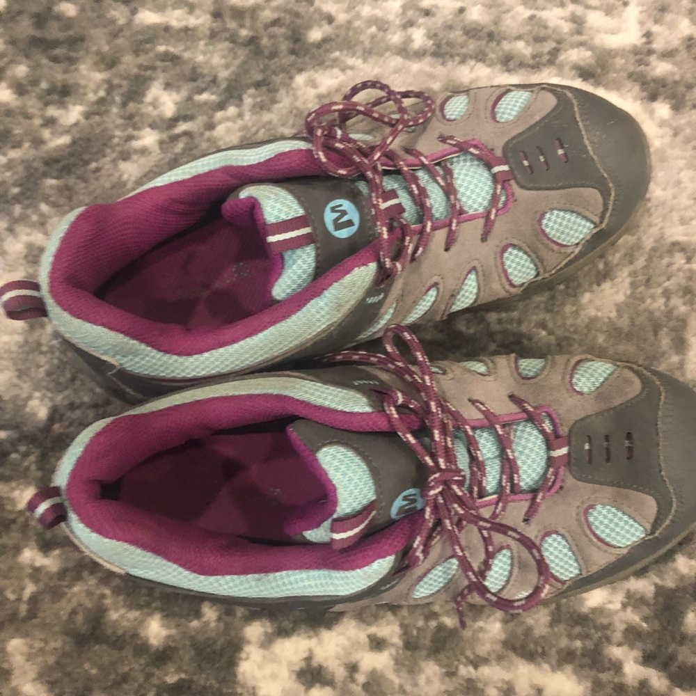 Merrell kids hiking shoes